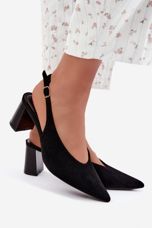 Sapatos de salto com calcanhar aberto na cor preta Sorenia