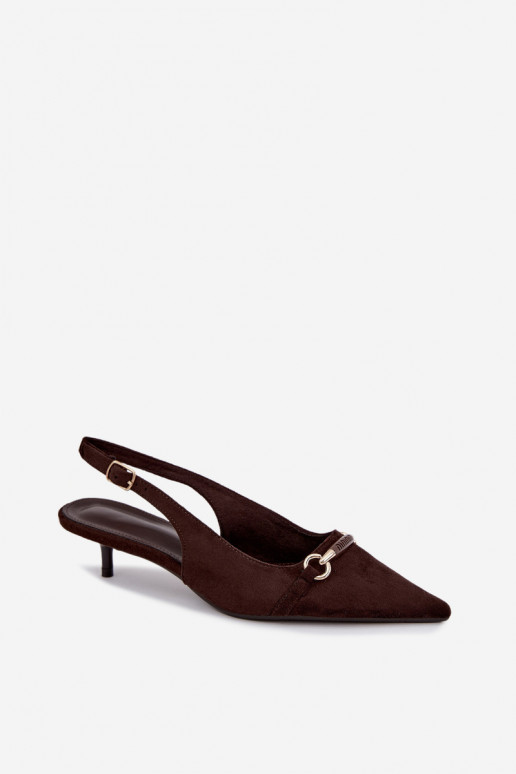 Sapatos de salto baixo com calcanhar aberto na cor chocolate Caylo