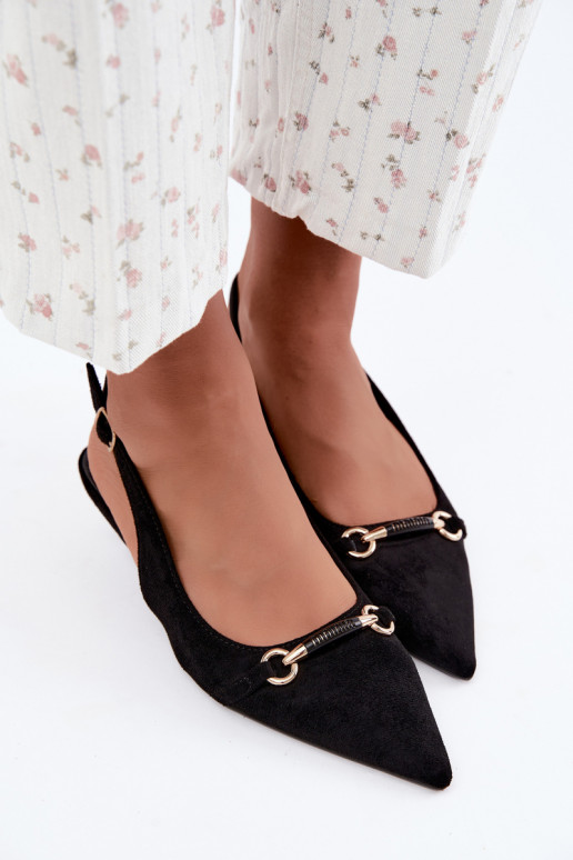 Sapatos de salto baixo com calcanhar aberto na cor preta Caylo