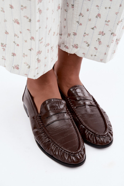 Mocassins brilhantes femininos com babados na cor marrom Dulcy