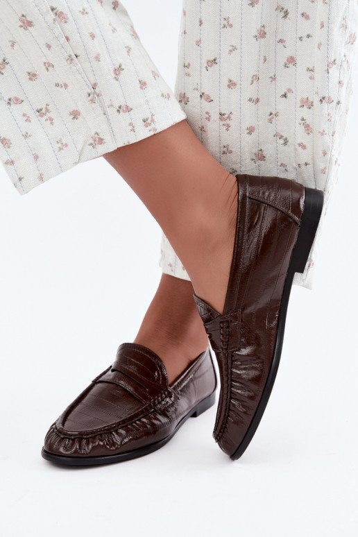 Mocassins brilhantes femininos com babados na cor marrom Dulcy