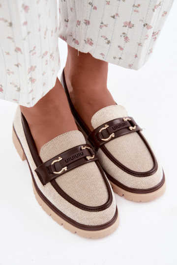 Mocassins femininos com detalhes elegantes nas cores areia e marrom Brika