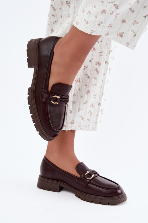 Mocassins femininos com detalhes elegantes na cor bordô Brika