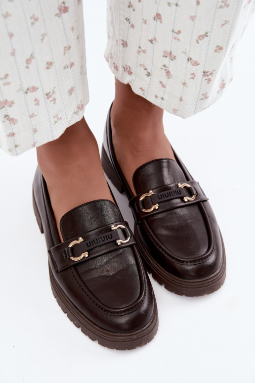 Mocassins femininos com detalhes elegantes na cor chocolate Brika