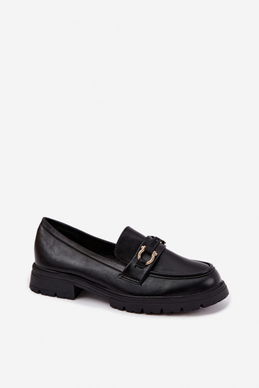 Mocassins femininos com detalhes elegantes na cor preta Brika
