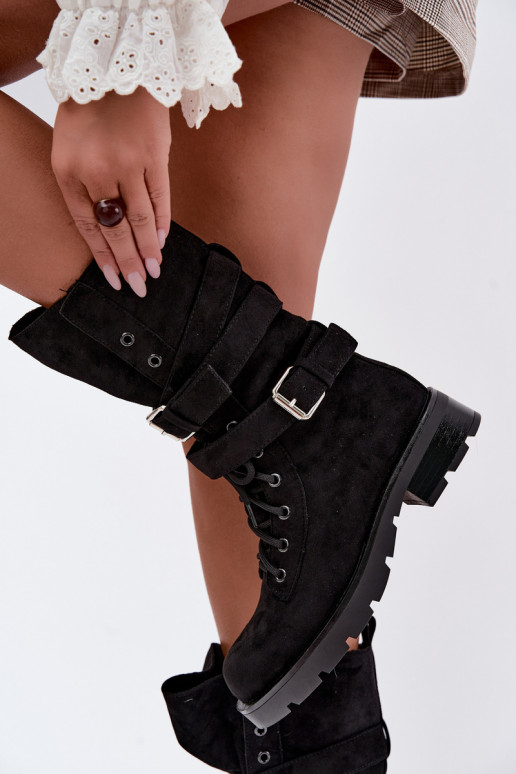 botas de trabalho acolchoadas de tornozelo com fivelas na cor preta Patsy