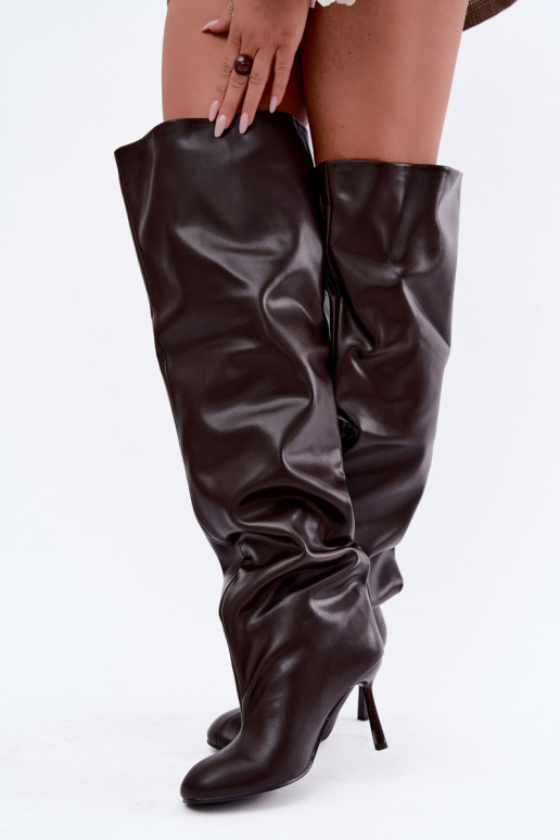 botas altas femininas com salto fino na cor chocolate Galena