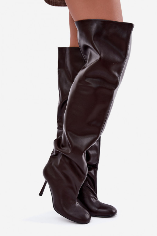 botas altas femininas com salto fino na cor chocolate Galena