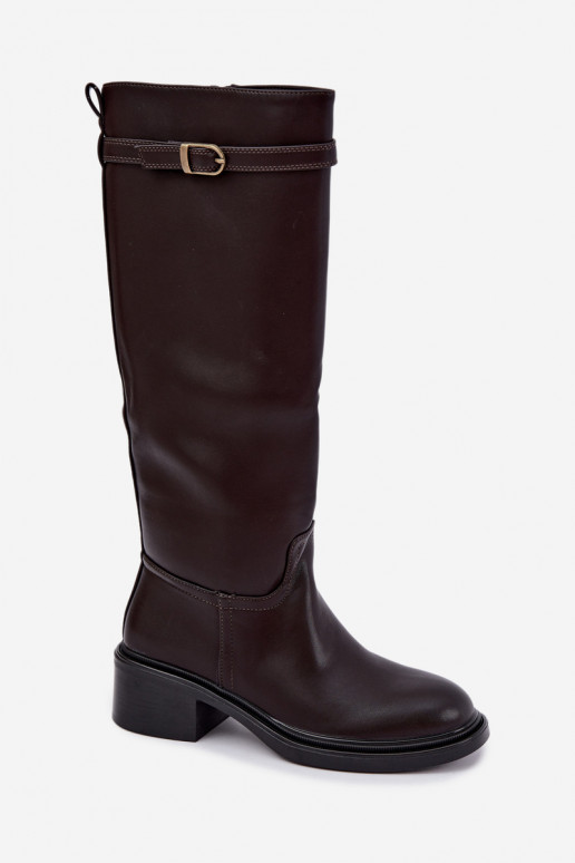botas altas femininas com salto baixo e fivelas na cor chocolate Orlisa