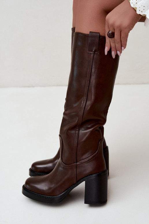 botas altas femininas acolchoadas com salto na cor chocolate Feresa