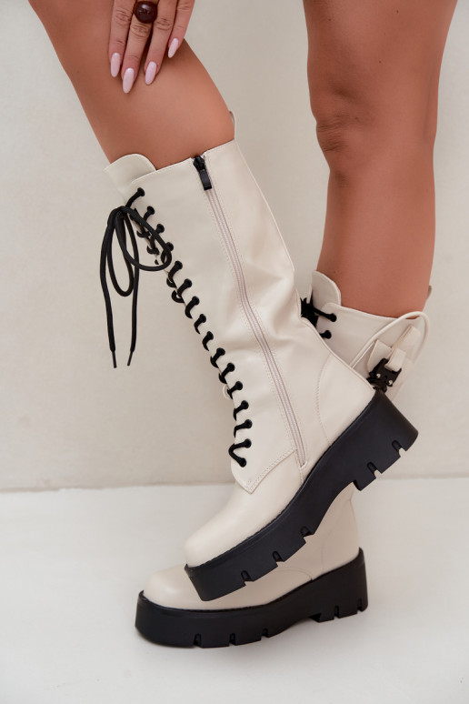 botas altas femininas acolchoadas com cadarços e plataforma na cor areia Galvia
