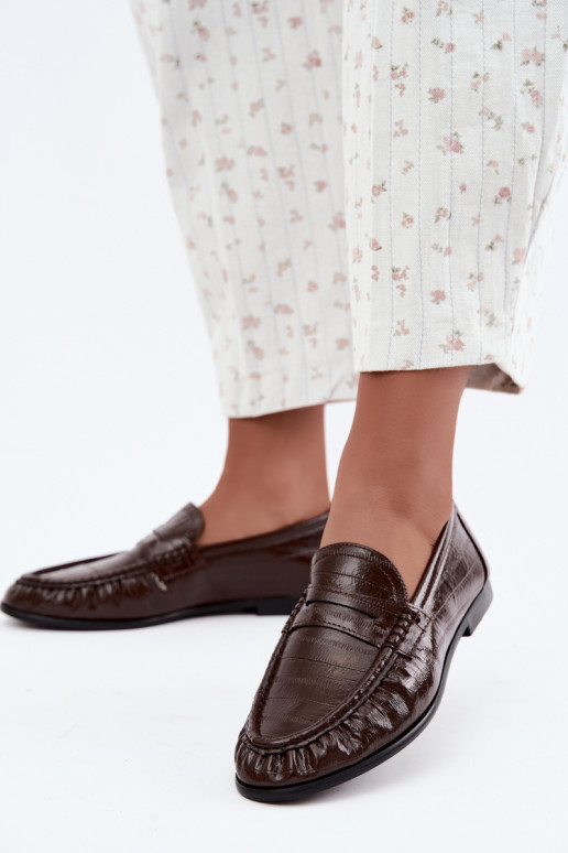 Mocassins brilhantes femininos com babados na cor marrom Dulcy