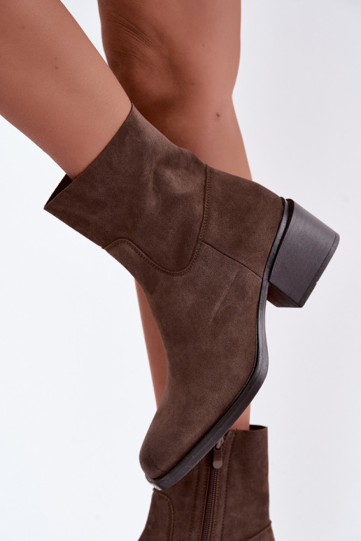 Botins femininos em camurça marrom Iveris