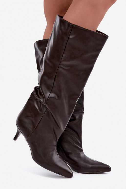 Botins com salto em camurça sintética chocolate Desya