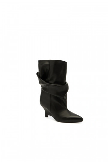 Botins slouchy com plataforma em preto Ilyna