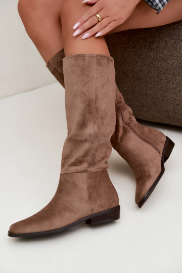 Botas altas femininas com salto baixo em areia Feretta