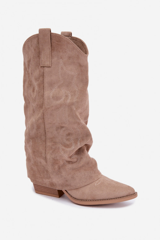 Botas altas de estilo cowboy enrugadas com saltos e cano costurado areia Ives