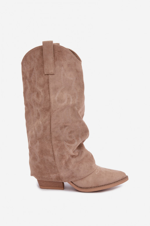 Botas altas de estilo cowboy enrugadas com saltos e cano costurado areia Ives