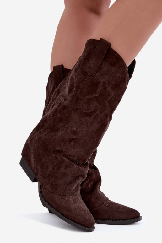 Botas altas de estilo cowboy enrugadas com saltos e cano costurado chocolate Ives