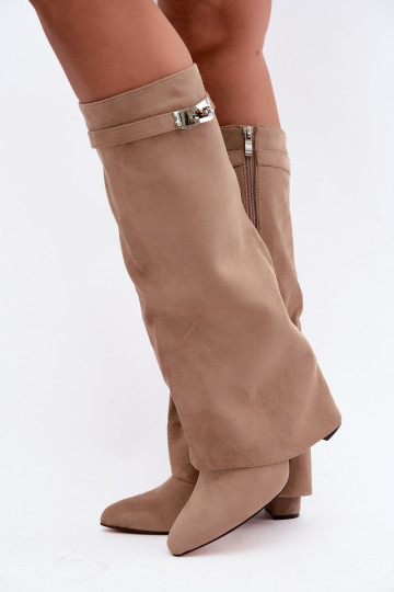 Botas altas femininas acolchoadas com cano costurado e saltos areia Salia 2