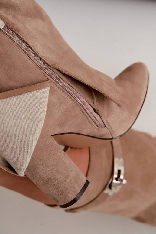 Botas altas femininas acolchoadas com cano costurado e saltos areia Salia
