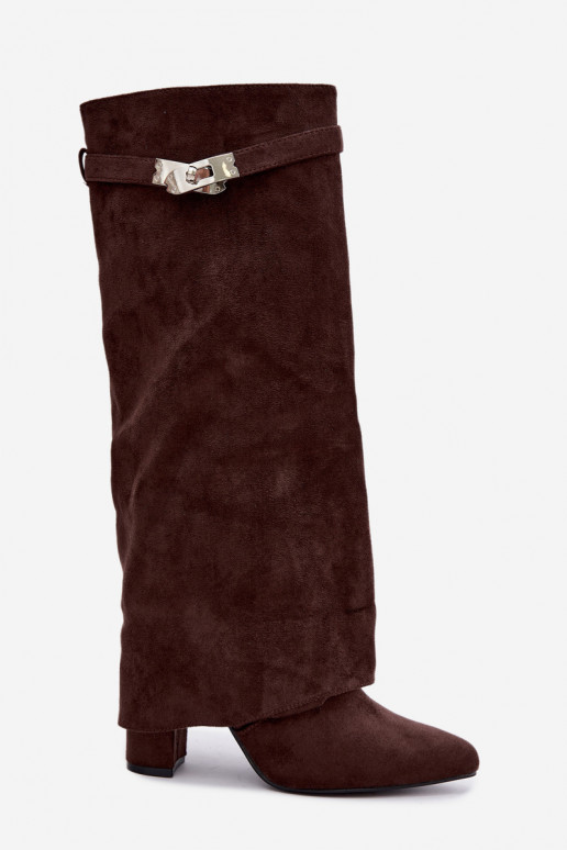 Botas altas femininas acolchoadas com cano costurado e saltos chocolate Salia