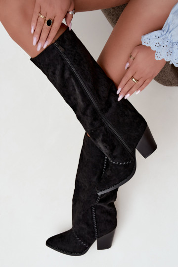 Botas femininas de estilo cowboy acima do joelho com salto bloco na cor preta Noeline