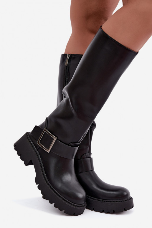 Botas femininas isoladas acima do joelho com fivelas na cor preta Glena