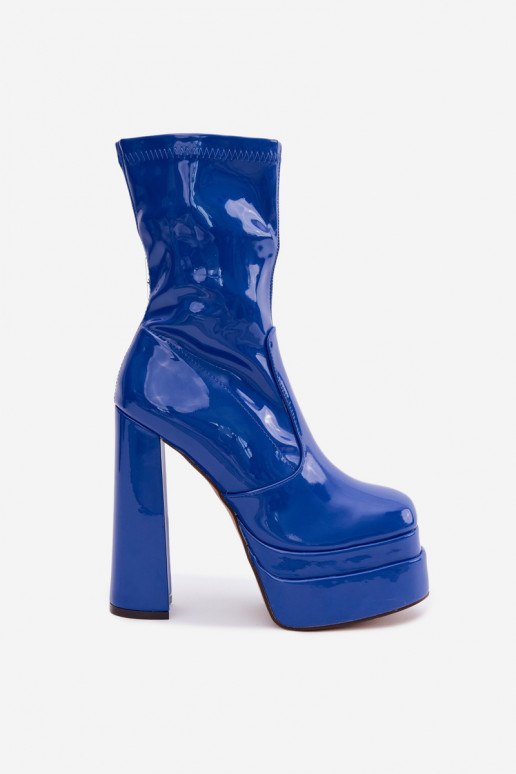 Botins envernizados com plataforma na cor azul escuro Lotisha