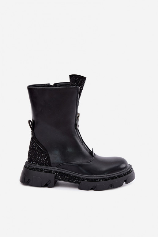 Botins femininos isolados com decoração na cor preta Inenia