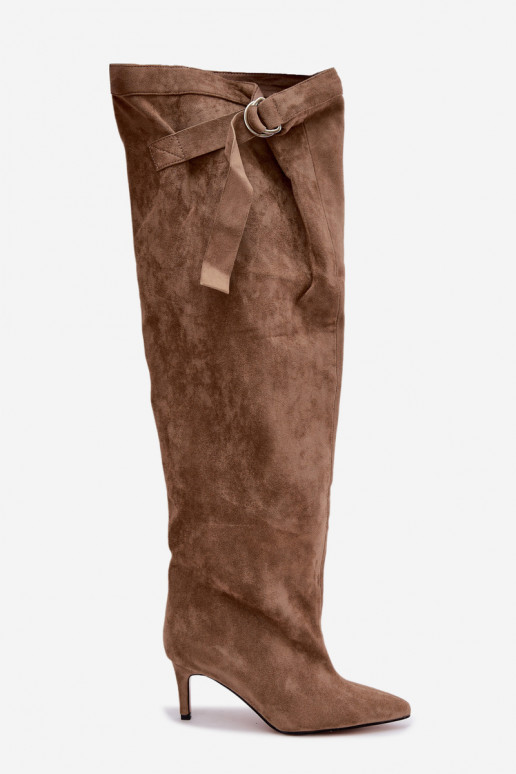 Botas femininas slip-on acima do joelho com salto na cor areia Rosena