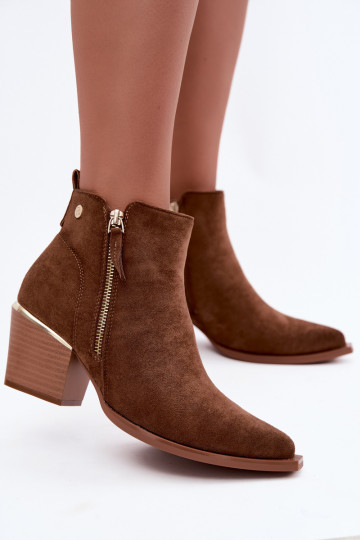 Botins femininos de estilo cowboy com zíper decorativo na cor marrom Jarelia