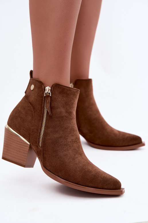 Botins femininos de estilo cowboy com zíper decorativo na cor marrom Jarelia
