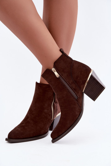Botins de estilo cowboy com fecho decorativo, chocolate Jarelia