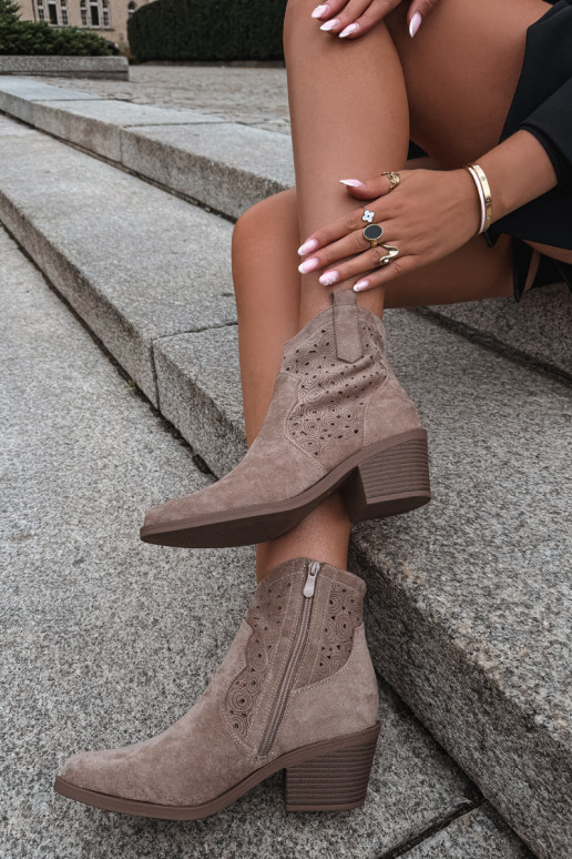 Botins de estilo cowboy em cor de areia com saltos S.Barski HY62-8147