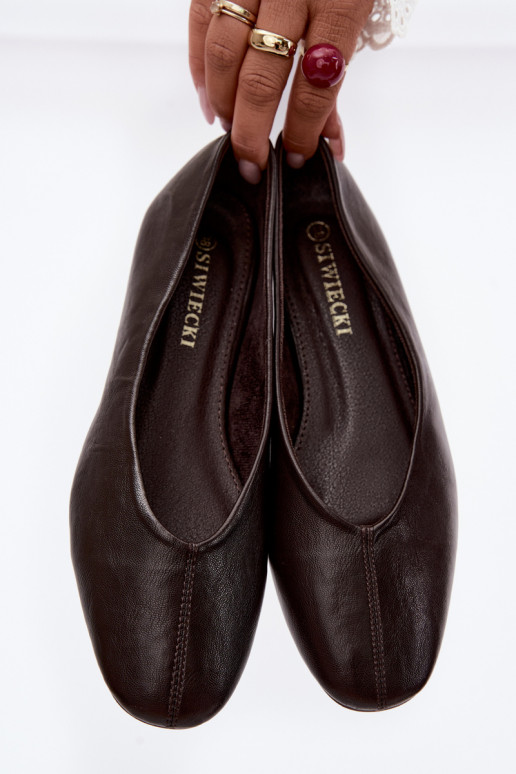 Bailarinas cor chocolate Iralia com bordado decorativo
