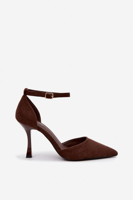 Sapatos de camurça sintética com tiras na cor chocolate Ladessa