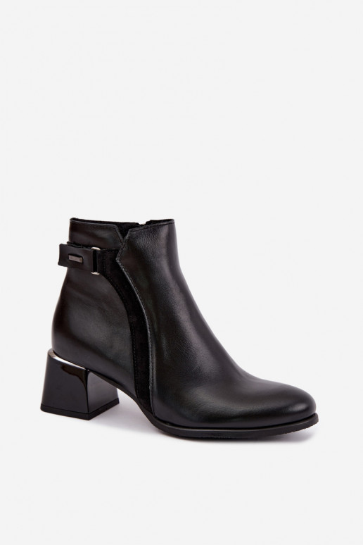 Botins femininos em couro sintético com saltos isolados Zazoo 60563 na cor preta