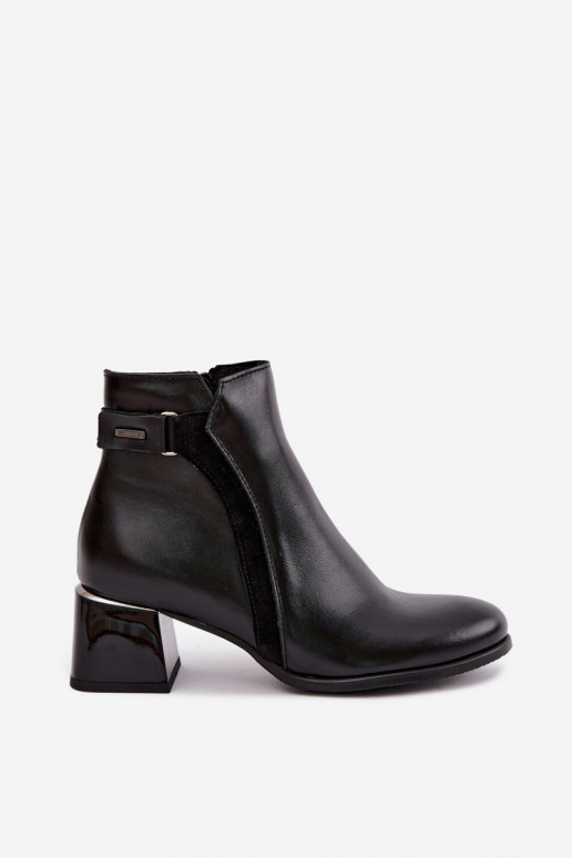 Botins femininos em couro sintético com saltos isolados Zazoo 60563 na cor preta
