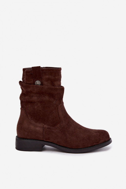 Botins isolados com babados e saltos largos S.Barski HY62-8102 na cor chocolate
