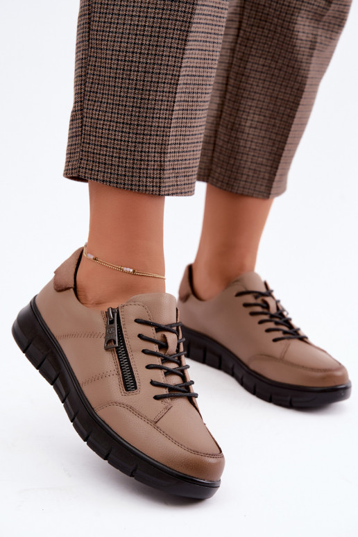 Sapatos de couro sintético Vinceza 13130 na cor areia