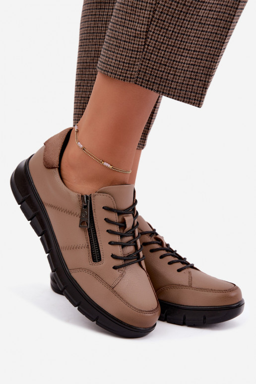 Sapatos de couro sintético Vinceza 13130 na cor areia