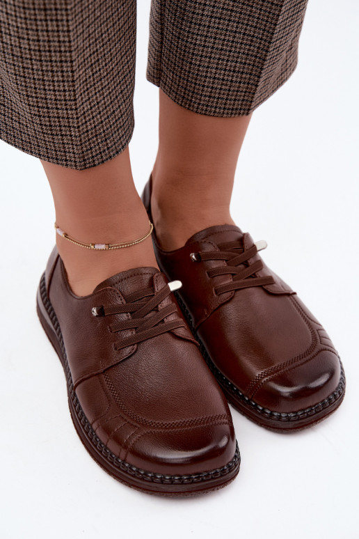 Sapatos de couro sintético Vinceza 107240 na cor marrom