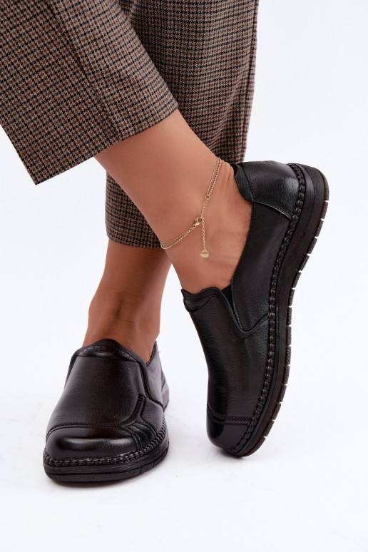 Sapatos slip-on de couro sintético Vinceza 107241 na cor preta