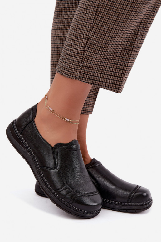 Sapatos slip-on de couro sintético Vinceza 107241 na cor preta