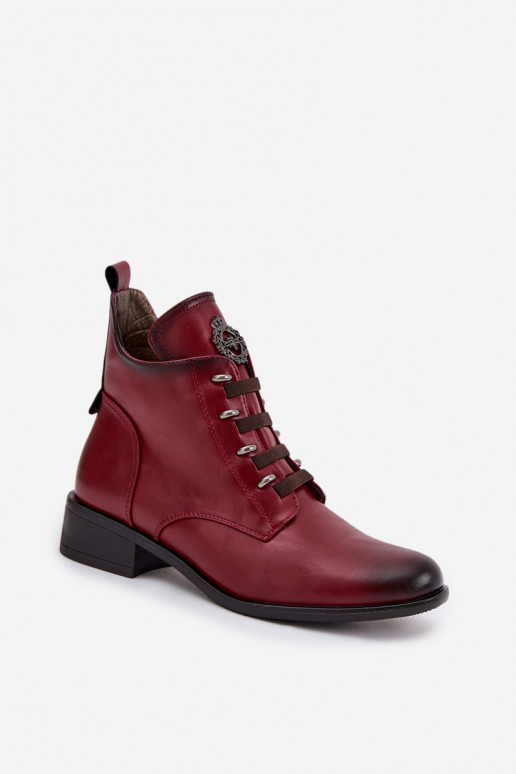 Botins baixos aquecidos com ornamentos na cor bordô Nevalia