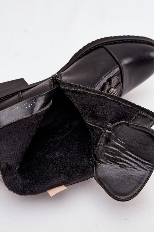 Botins femininos aquecidos com saltos largos e motivos florais na cor preta Pravienne