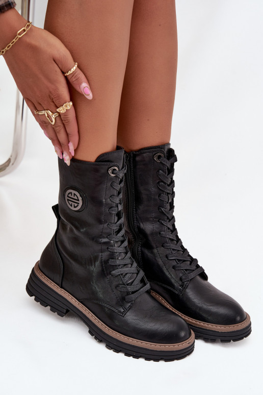 Botins femininos aquecidos com detalhes decorativos na cor preta Dorialine