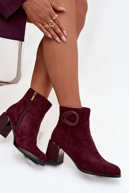 Botins femininos quentes em camurça sintética com detalhes decorativos na cor bordô Artiker 57C0016