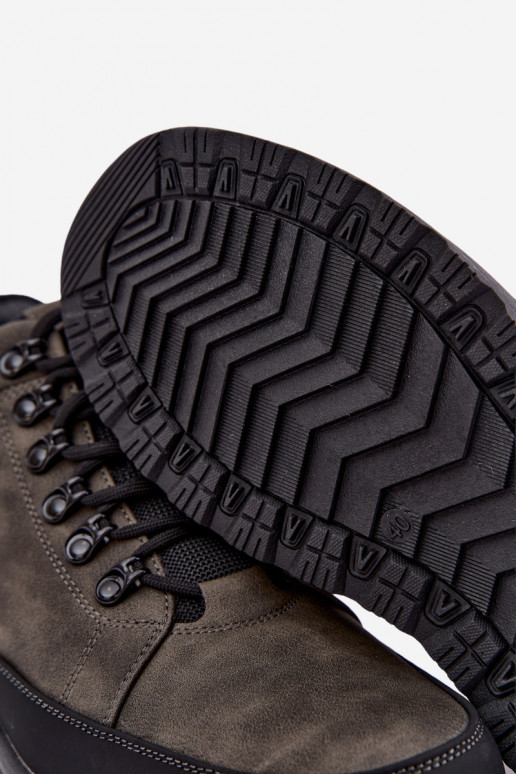 Botas de caminhada isoladas para homens em cinza Nivelle